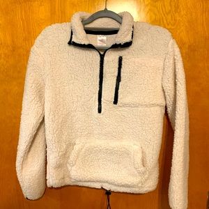 Sherpa Pullover with kangaroo pocket 3/4 zip
